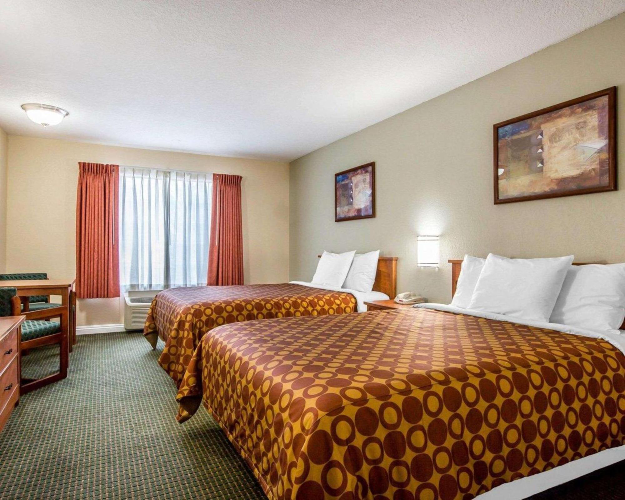 Rodeway Inn San Clemente Beach Экстерьер фото